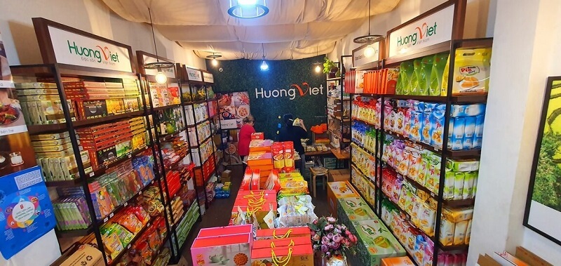 Cửa hàng bánh pía Tân Huê Viên tại quận 1 